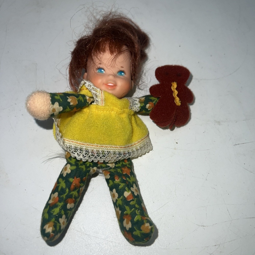 Vintage Mattel 1975 Honey Hill Bunch Sweetlee Doll With Gingerbread Man
